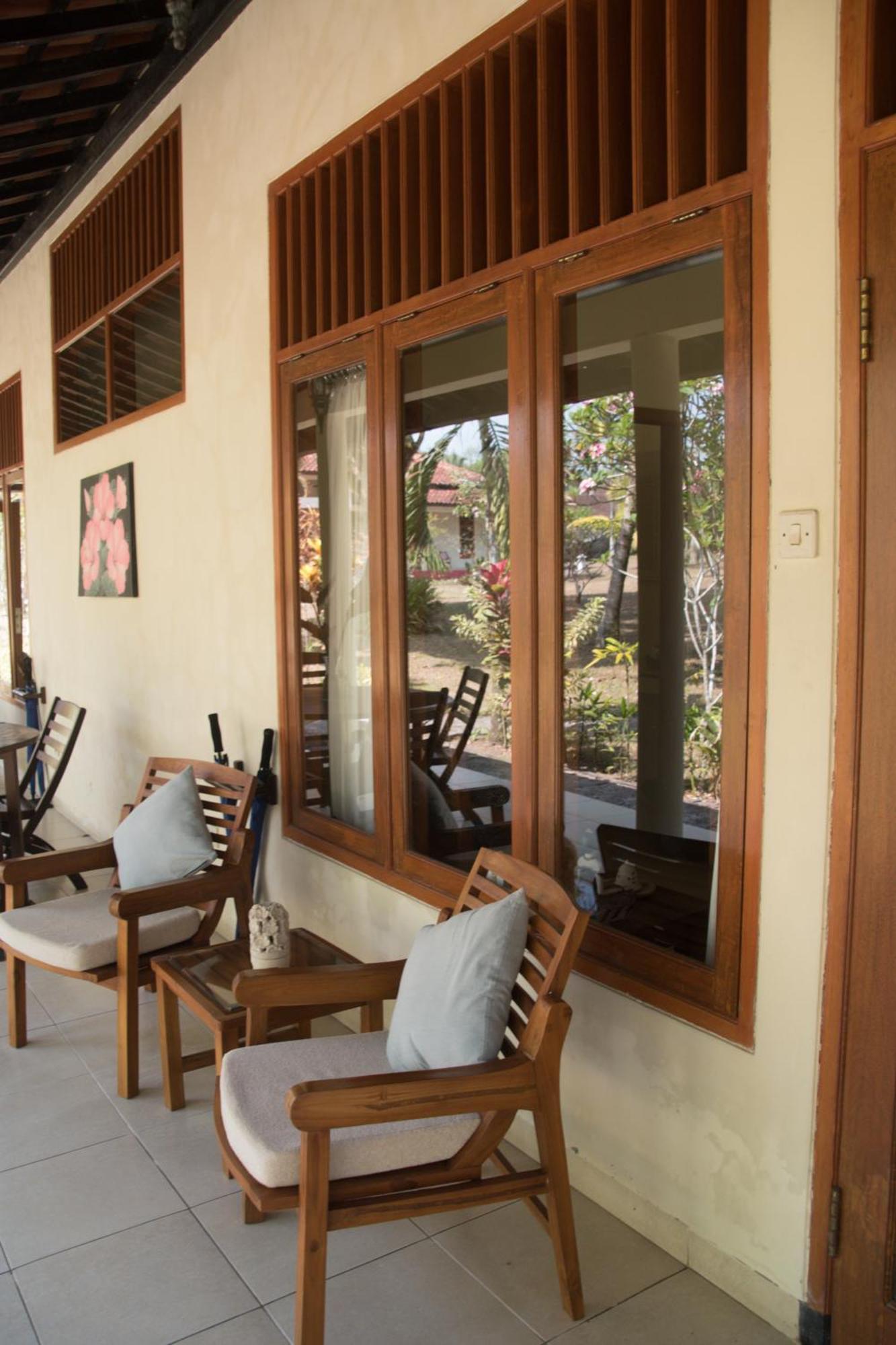 Guesthouse Rumah Senang Kalibaru Экстерьер фото