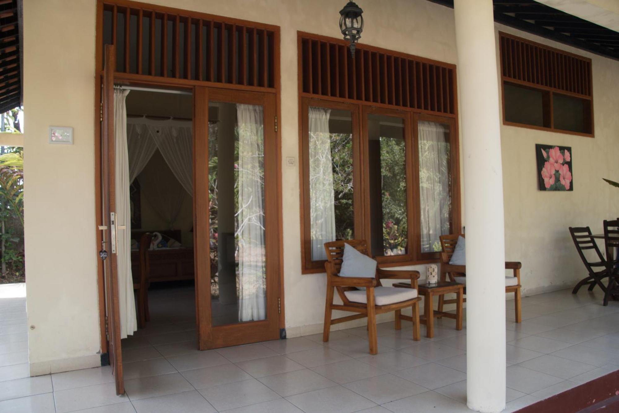Guesthouse Rumah Senang Kalibaru Экстерьер фото