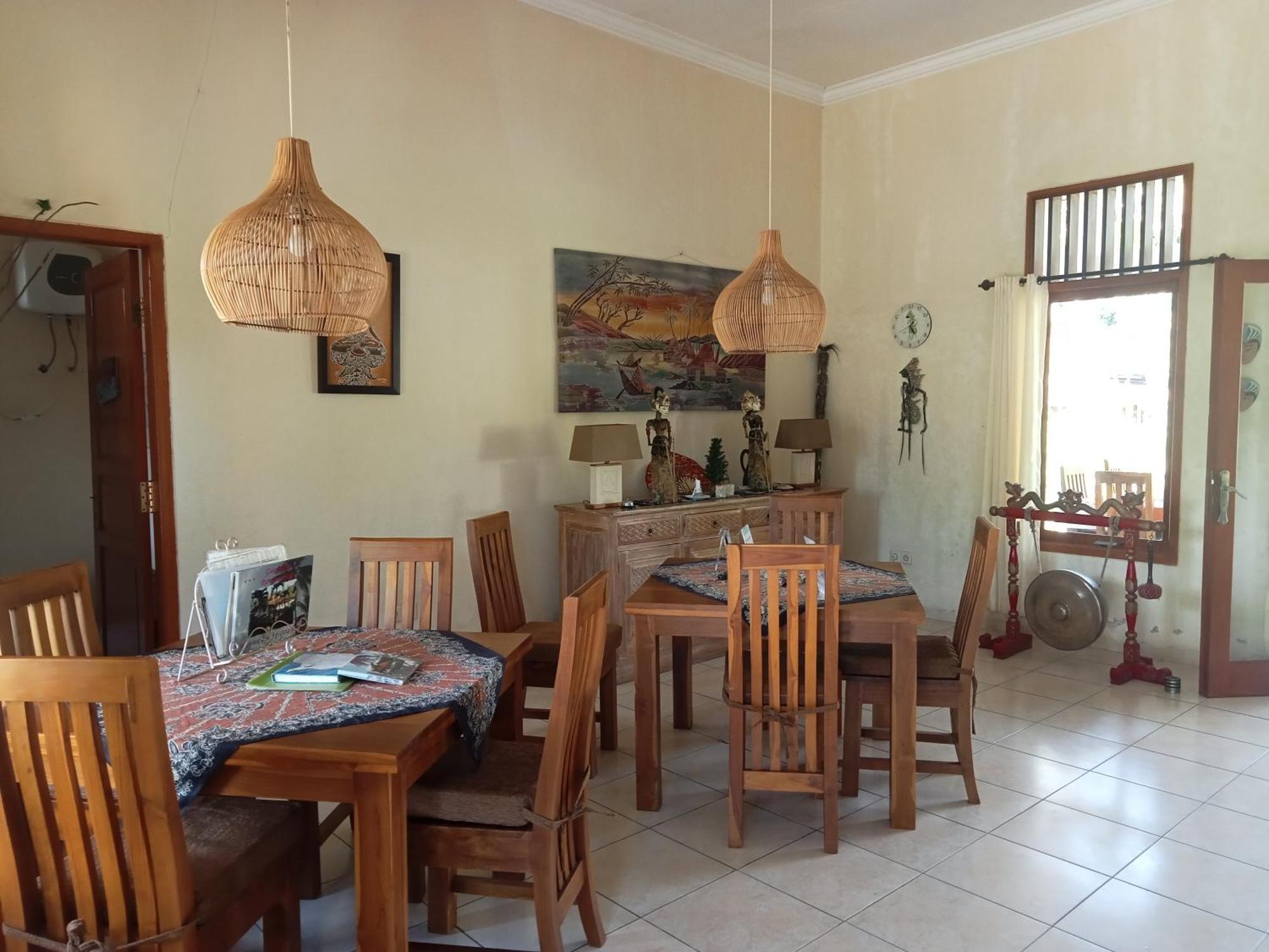 Guesthouse Rumah Senang Kalibaru Экстерьер фото