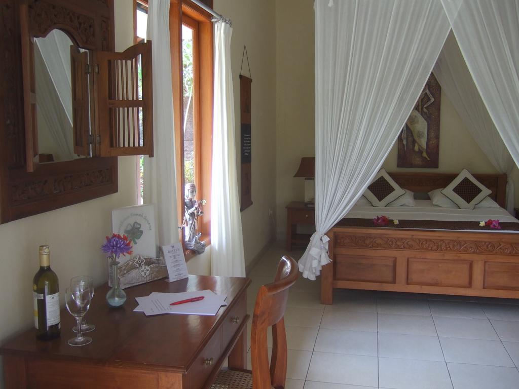 Guesthouse Rumah Senang Kalibaru Экстерьер фото
